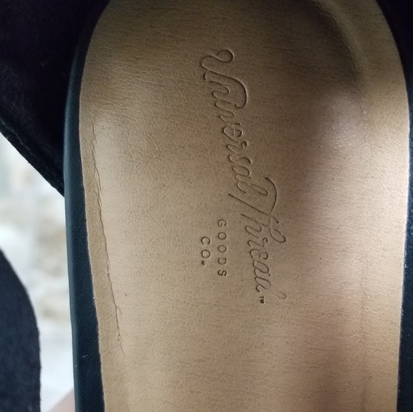 Universal Thread Black Hummingbird Sandals sz 10 - Picture 8 of 8